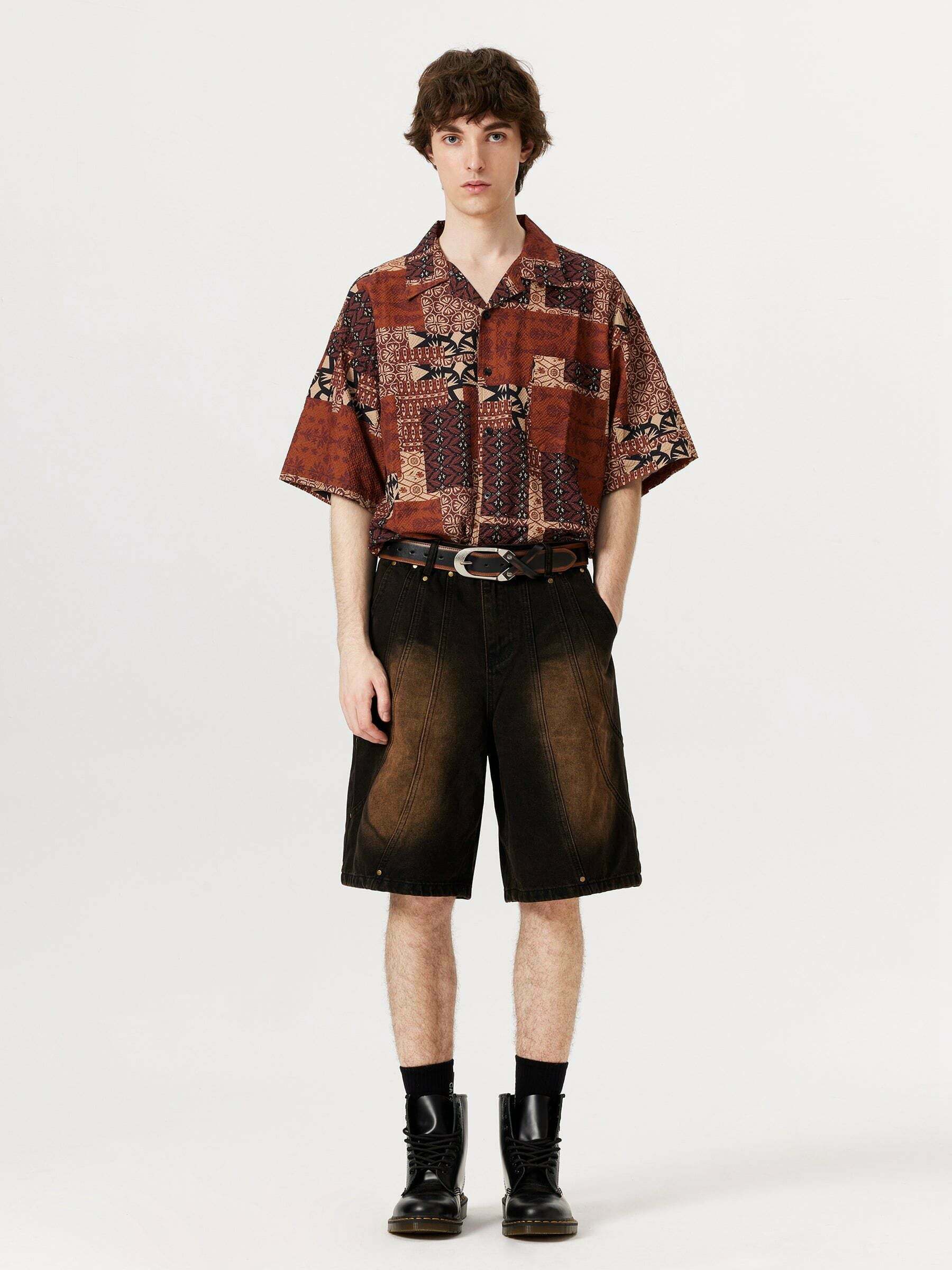 Deconstructive Washed Jorts: Trendy Y2K Summer Outfit for Retro Vibes and Grunge Style