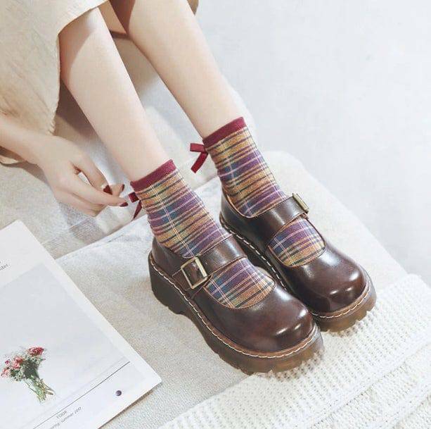 Grandmacore Aesthetic Shoes: Vintage-Inspired Footwear for Trendy Styles
