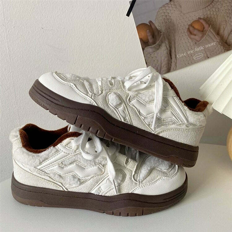Minimalist Aesthetic Soft Sneakers for Y2K Fashion Lovers