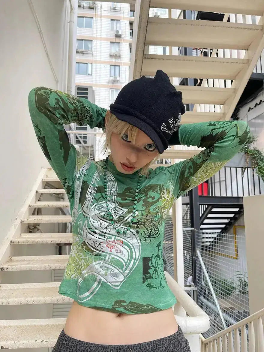 Y2K Grunge Print Top - Trendy Aesthetic Tee for Summer Outfits & Casual Looks
