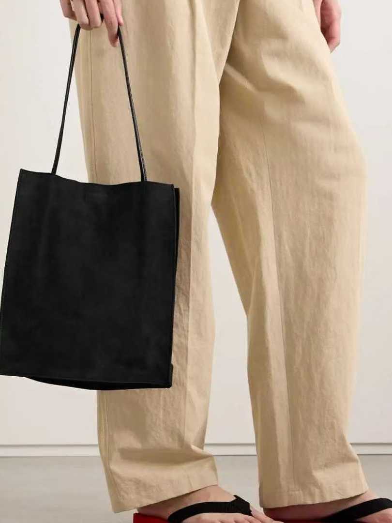 2025 New Minimalist Genuine Leather Tote Bag - Large Capacity Cowhide Shoulder Bag for Women