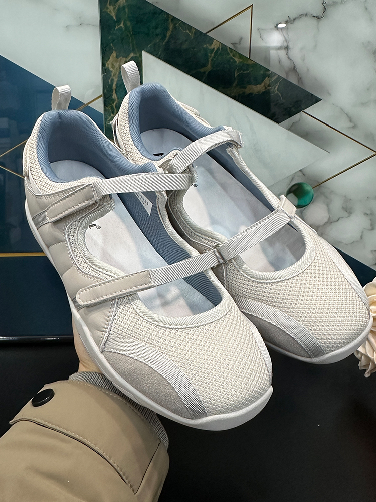 2025 Spring Double Strap Ballet Mary Jane Shoes - Thick-Soled, Height-Increasing, Color-Blocking Casual Shoes for Women