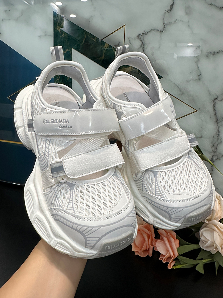 2025 Summer Mesh Hollow Thick-Soled Dad Shoes - Breathable Velcro Height-Increasing Casual Sports Sandals Trendy Y2K Style