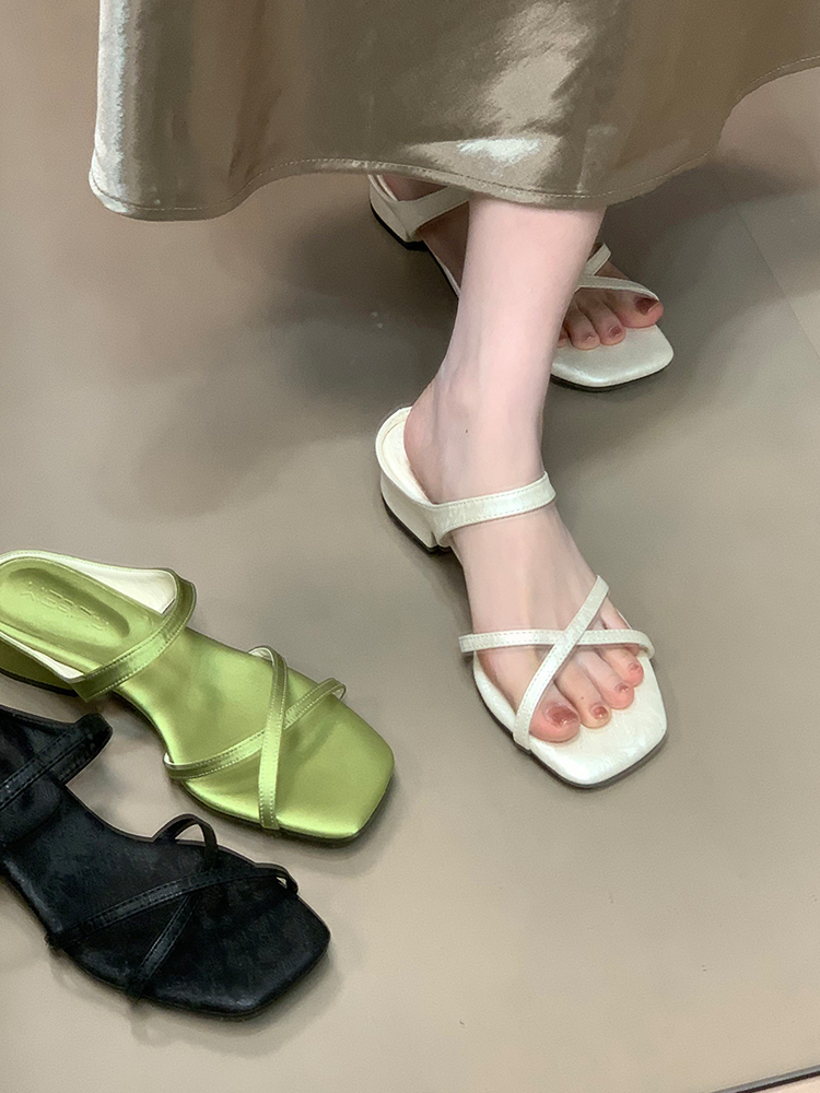 2025 Summer Women's Open-Toe Cross Strap Sandals - Stylish Thin Strap Square Toe Slide Sandals