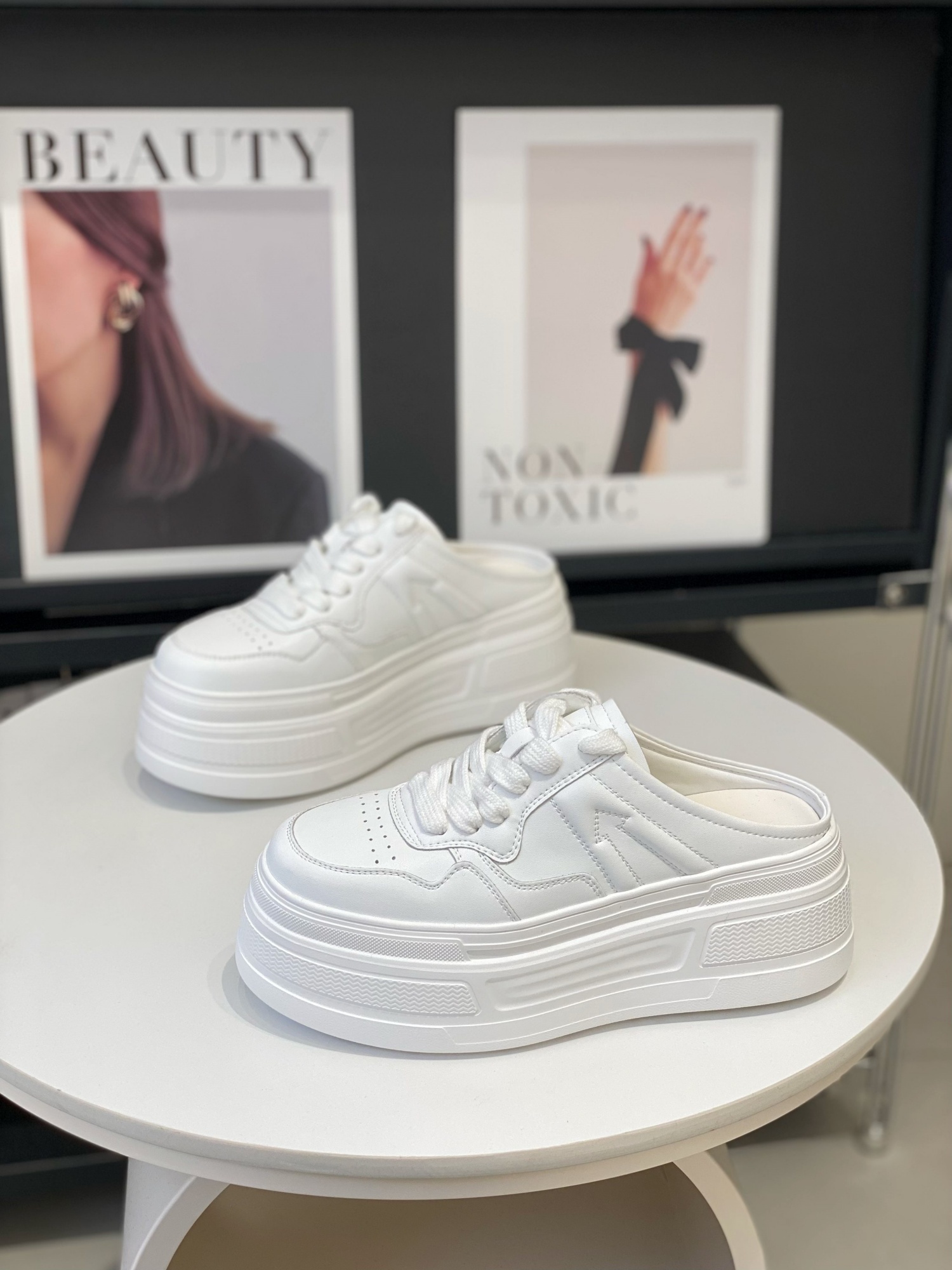 6cm Lightweight Height-Increasing Platform Shoes for Women - Summer 2025 Lace-Up Casual Closed-Toe Half Slippers for Short Stature