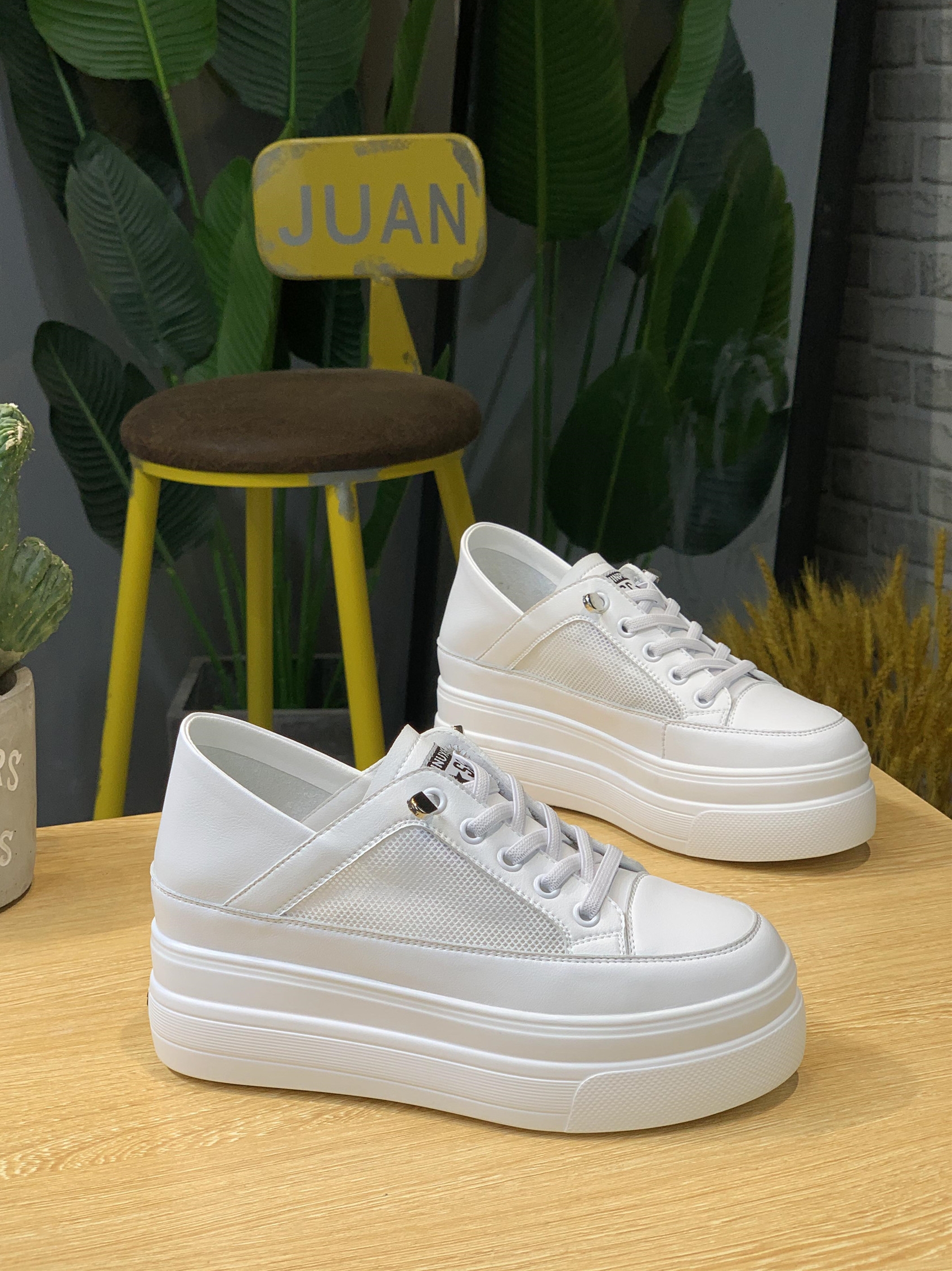 7cm Height-Increasing White Platform Sandals for Women - Breathable Mesh, Thick-Soled, Slimming Casual Summer Shoes 2025