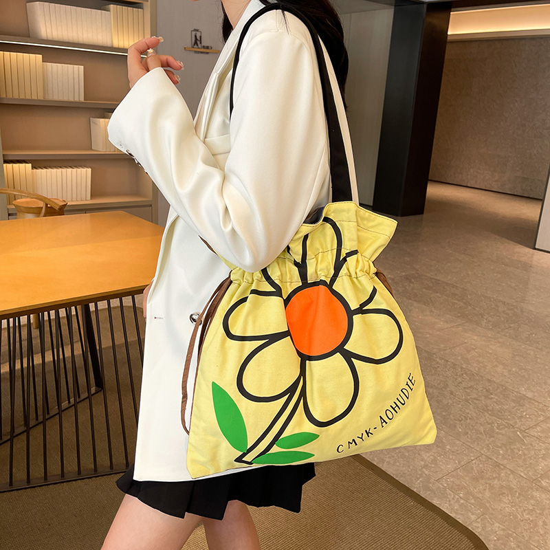 Artistic Floral Canvas Tote Bag for College Students - Large Capacity Shoulder Bag for Class - Trendy 2025 Design
