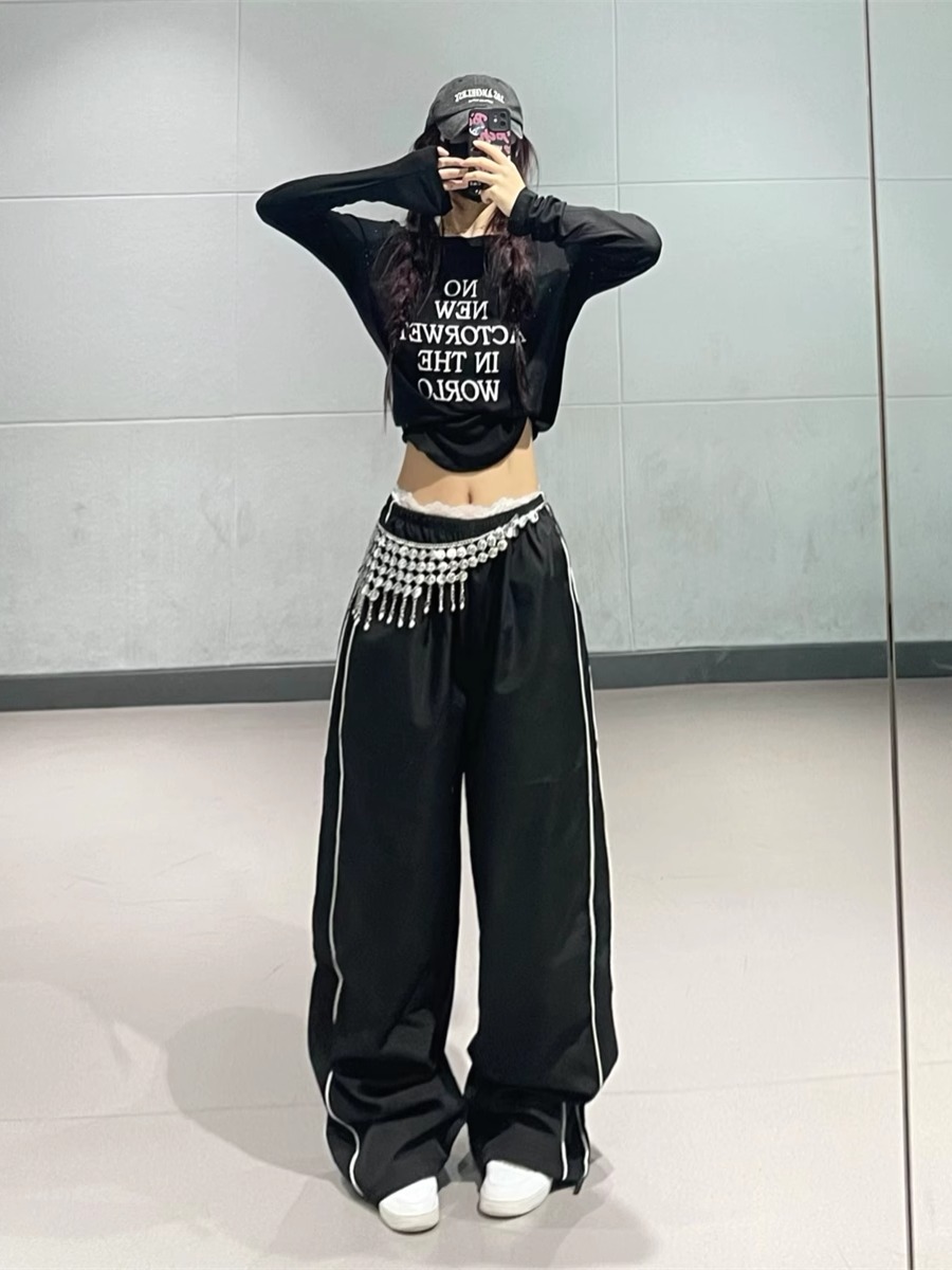 Autumn Winter Jazz Dance Short Top Women's Slim Fit Black Letter Stretch Long Sleeve T-Shirt in Ins Style Y2K Fashion