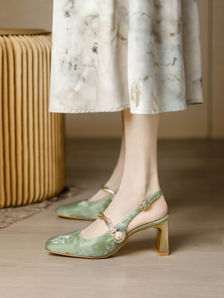 Chinese-Style Women's Backless High-Heeled Shoes, Retro Mary Jane Sandals with Thick Heels and Single Buckle, Qipao Inspired Footwear