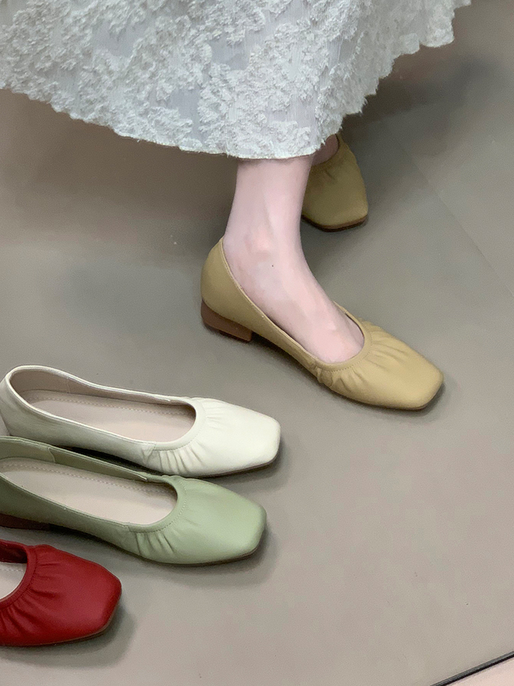 Chunky-Heeled Mary Jane Shoes for Women - Versatile Pleated Skirt Style, Low-Heeled Commuting Footwear, Comfortable Everyday Wear