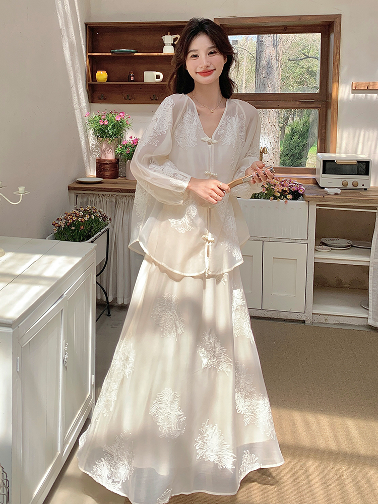 Elegant Chinese-Style White Three-Piece Set for Women - High-End Relaxed Spring and Summer Long Skirt Outfit