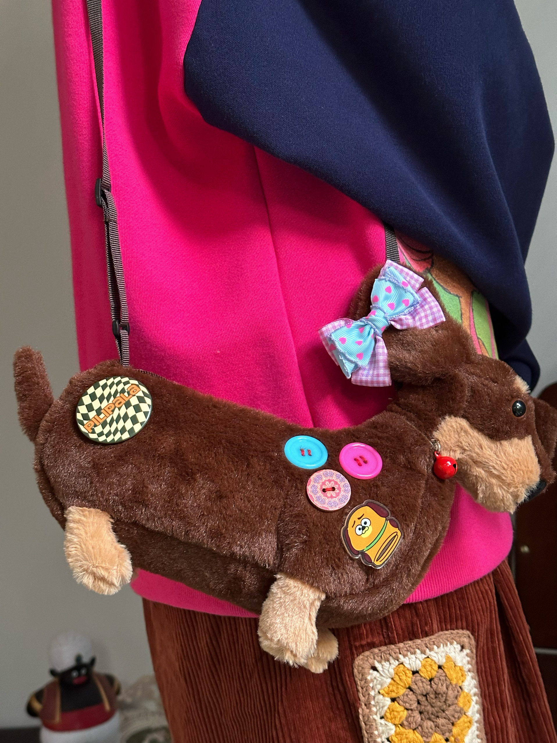 Furry Dachshund Plush Crossbody Bag for Autumn Winter - Cute Shoulder Phone Bag, Versatile Handbag for Dog Lovers