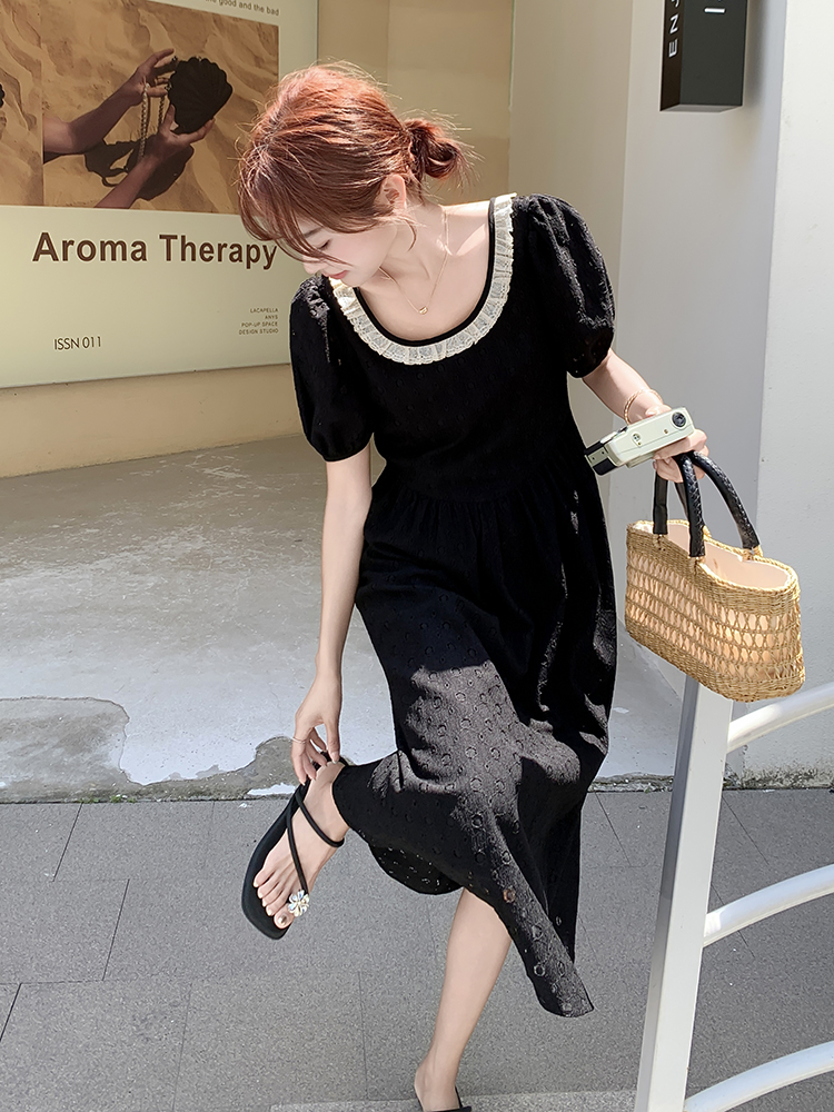 High-End Black Puff Sleeve Dress for Women - Waist-Cinching French Style, Summer 2025, Elegant Long Dress for Timeless Appeal
