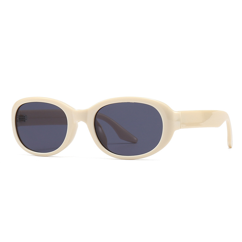 High-End Oval Frame White Sunglasses for Women - 2025 UV Protection Beach Sunglasses, Fashionable Face-Covering Style