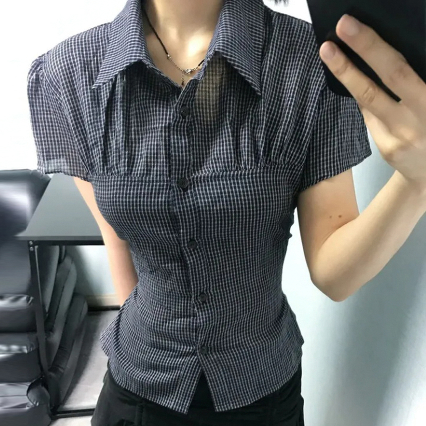 Japanese-Style Literary Girl Plaid Lapel Shirt - Single-Breasted, Waist-Cinching, Slim Fit, Short Sleeves, Y2K Fashion Top