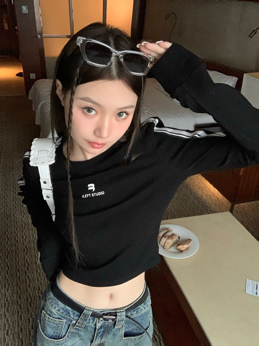 K-Pop Sweet & Spicy Jazz Dance Top - Black Tight-Fitting Short Sleeve Shirt for Girls' Performance Outfits