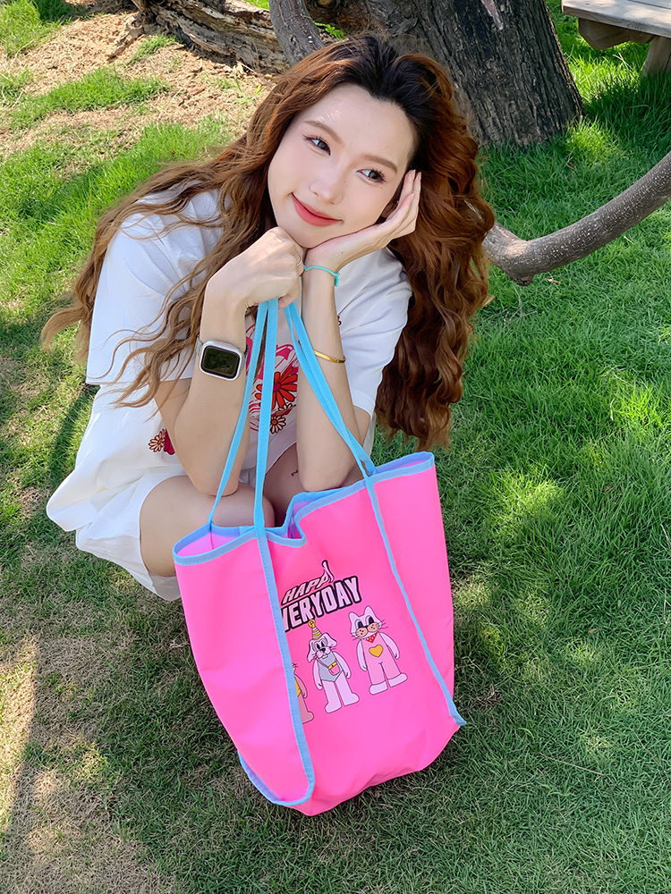 Korean Style Color-Blocking Canvas Tote Bag for Women, Trendy Cartoon Girl Design, Spring/Summer Student Shoulder Bag 2025