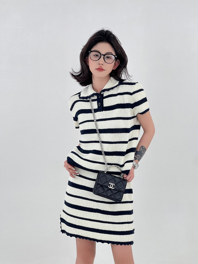 Korean Style Striped Short Sleeve Polo Knit T-Shirt for Women - Slim Casual Summer Top