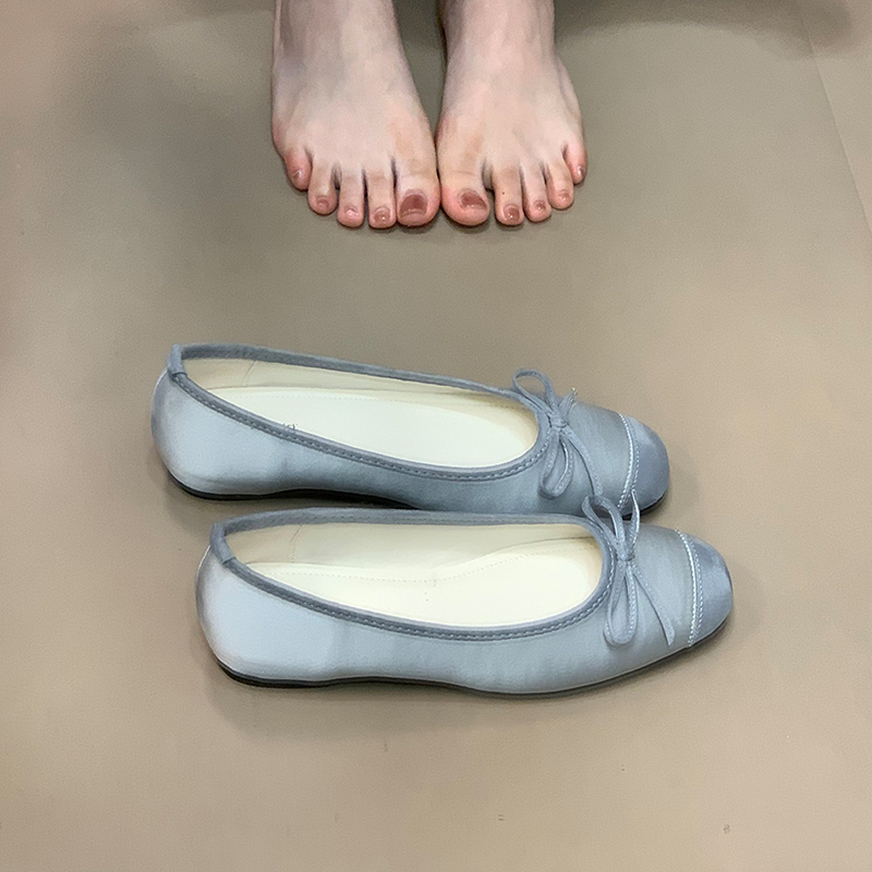 Ocean One Women's Bow Tie Spliced Flats - Versatile Height-Increasing Loafers, Niche Shallow Mouth Design for Chic Style