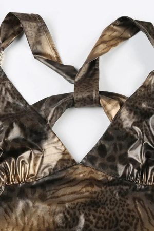 Quick Outfits, Modest Fashion Outfits Ideas Baddie Leopard Backless Top