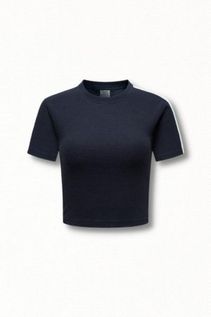 Quick Outfits, Modest Fashion Outfits Ideas Basic Cropped Tee