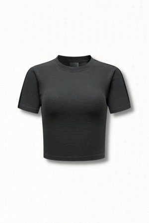Quick Outfits, Modest Fashion Outfits Ideas Basic Cropped Tee