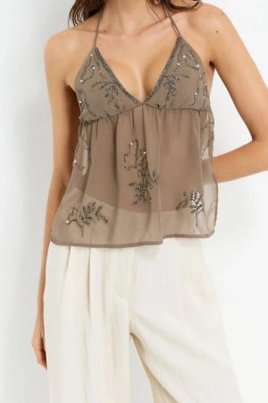 Quick Outfits, Modest Fashion Outfits Ideas Beaded Chiffon Backless Top