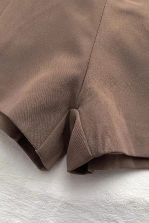 Quick Outfits, Modest Fashion Outfits Ideas Belted High Waisted Shorts