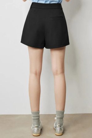 Quick Outfits, Modest Fashion Outfits Ideas Black Mini Skort