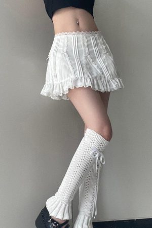 Quick Outfits, Modest Fashion Outfits Ideas Coquette Frill Hem Mini Skirt