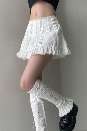 Quick Outfits, Modest Fashion Outfits Ideas Coquette Frill Hem Mini Skirt