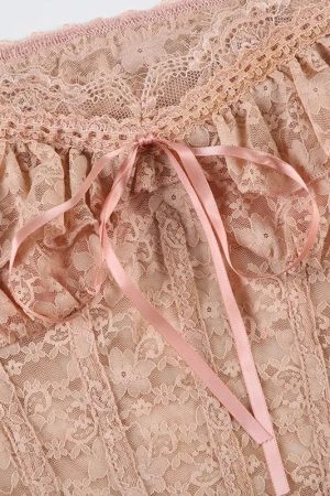 Quick Outfits, Modest Fashion Outfits Ideas Coquette Lace Crop Top