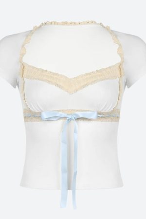 Quick Outfits, Modest Fashion Outfits Ideas Coquette Lace Trim Top