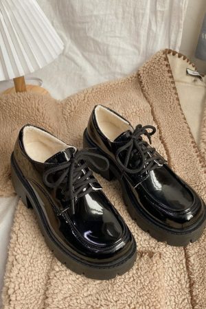 Quick Outfits, Modest Fashion Outfits Ideas Dark Academia Platform Shoes