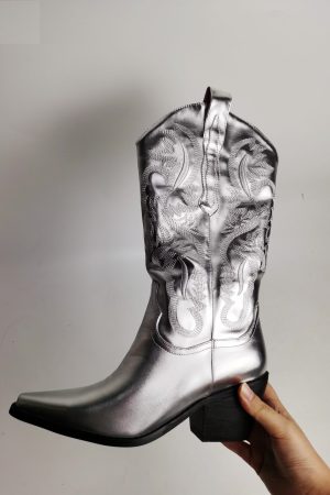 Quick Outfits, Modest Fashion Outfits Ideas Disco Cowgirl Boots
