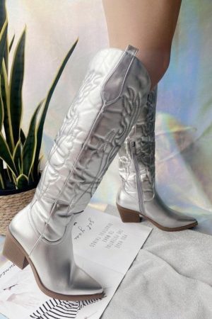 Quick Outfits, Modest Fashion Outfits Ideas Disco Cowgirl Western Knee-High Boots