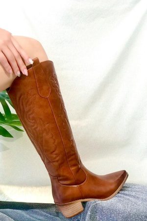 Quick Outfits, Modest Fashion Outfits Ideas Disco Cowgirl Western Knee-High Boots