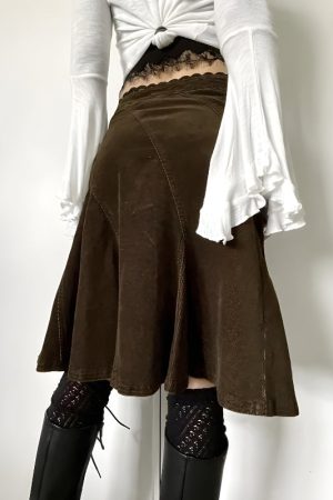 Quick Outfits, Modest Fashion Outfits Ideas Fairy Grunge Corduroy Midi Skirt