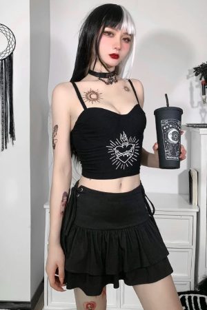 Quick Outfits, Modest Fashion Outfits Ideas Goth Ruffled Mini Skirt