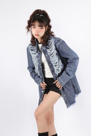 Quick Outfits, Modest Fashion Outfits Ideas Grunge Distressed Long Denim Jacket