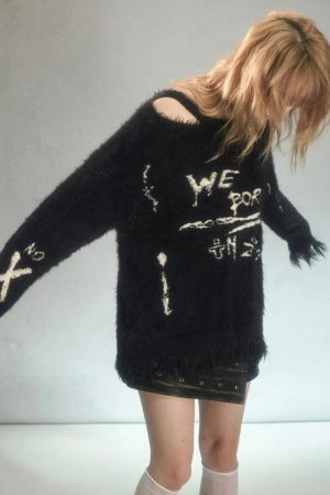 Quick Outfits, Modest Fashion Outfits Ideas Grunge Fluffy Knitted Sweater