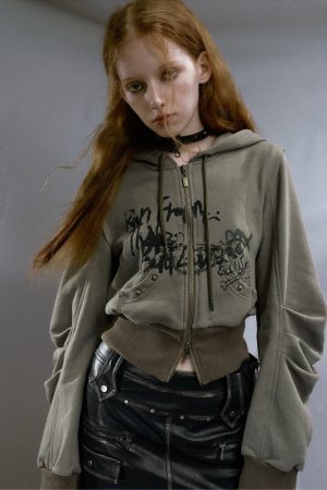 Quick Outfits, Modest Fashion Outfits Ideas Grunge Ruched Sleeve Hoodie