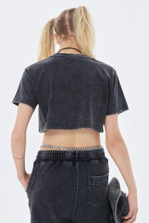 Quick Outfits, Modest Fashion Outfits Ideas Grunge Washed Crop Top