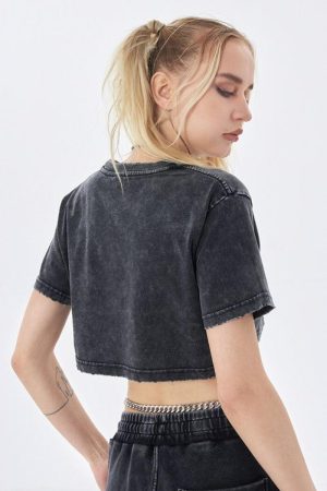 Quick Outfits, Modest Fashion Outfits Ideas Grunge Washed Crop Top