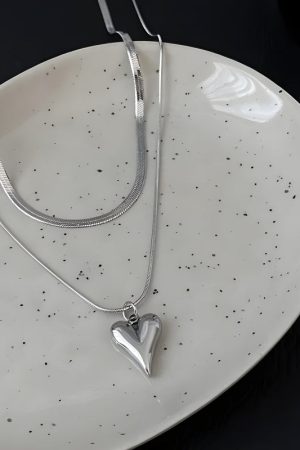 Quick Outfits, Modest Fashion Outfits Ideas Heart Necklace Set