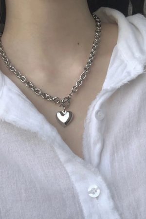 Quick Outfits, Modest Fashion Outfits Ideas Heart Toggle Clasp Necklace