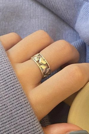 Quick Outfits, Modest Fashion Outfits Ideas Hearts Band Ring