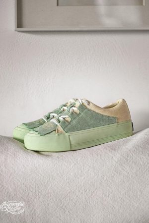Quick Outfits, Modest Fashion Outfits Ideas Indie Lace Up Sneakers
