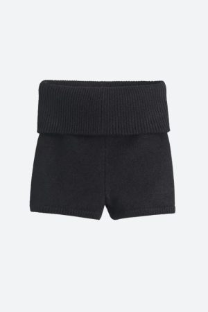 Quick Outfits, Modest Fashion Outfits Ideas Knitted Shorts