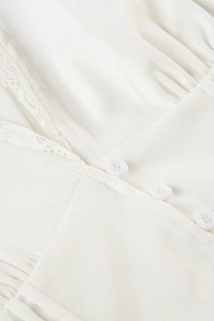 Quick Outfits, Modest Fashion Outfits Ideas Lace Trim Button Up Shirt